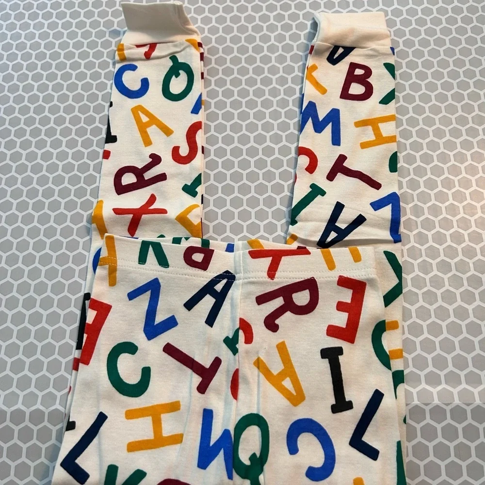 NWT Old Navy Cream ABC Graphic Crewneck Pajama with Multicolor Prints Size 5T